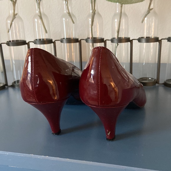 Alfani Step and Flex Red Heels - Picture 3 of 4